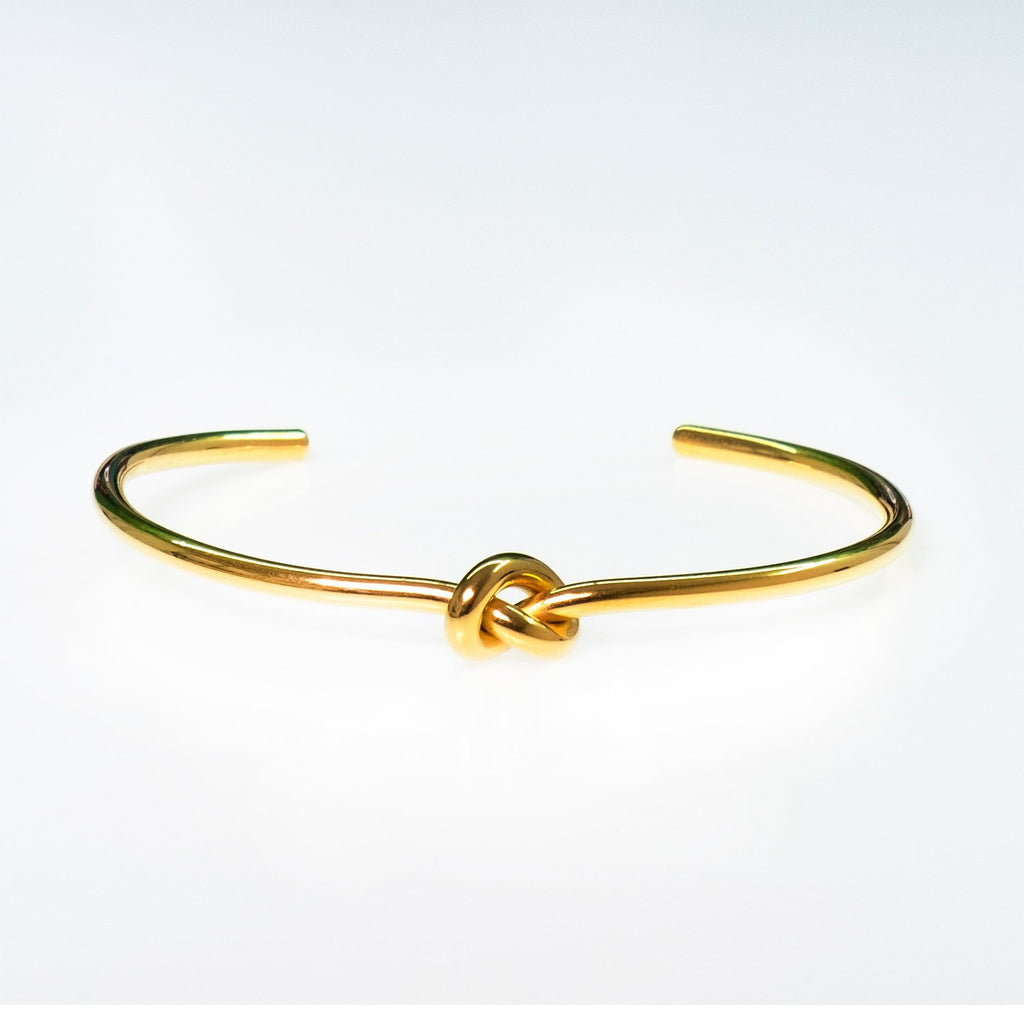 Dell Arte Stainless Steel Knot Bangle - Gold
