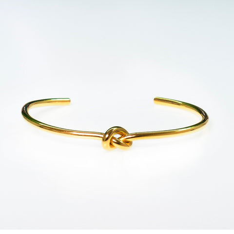 Dell Arte Stainless Steel Knot Bangle - Gold